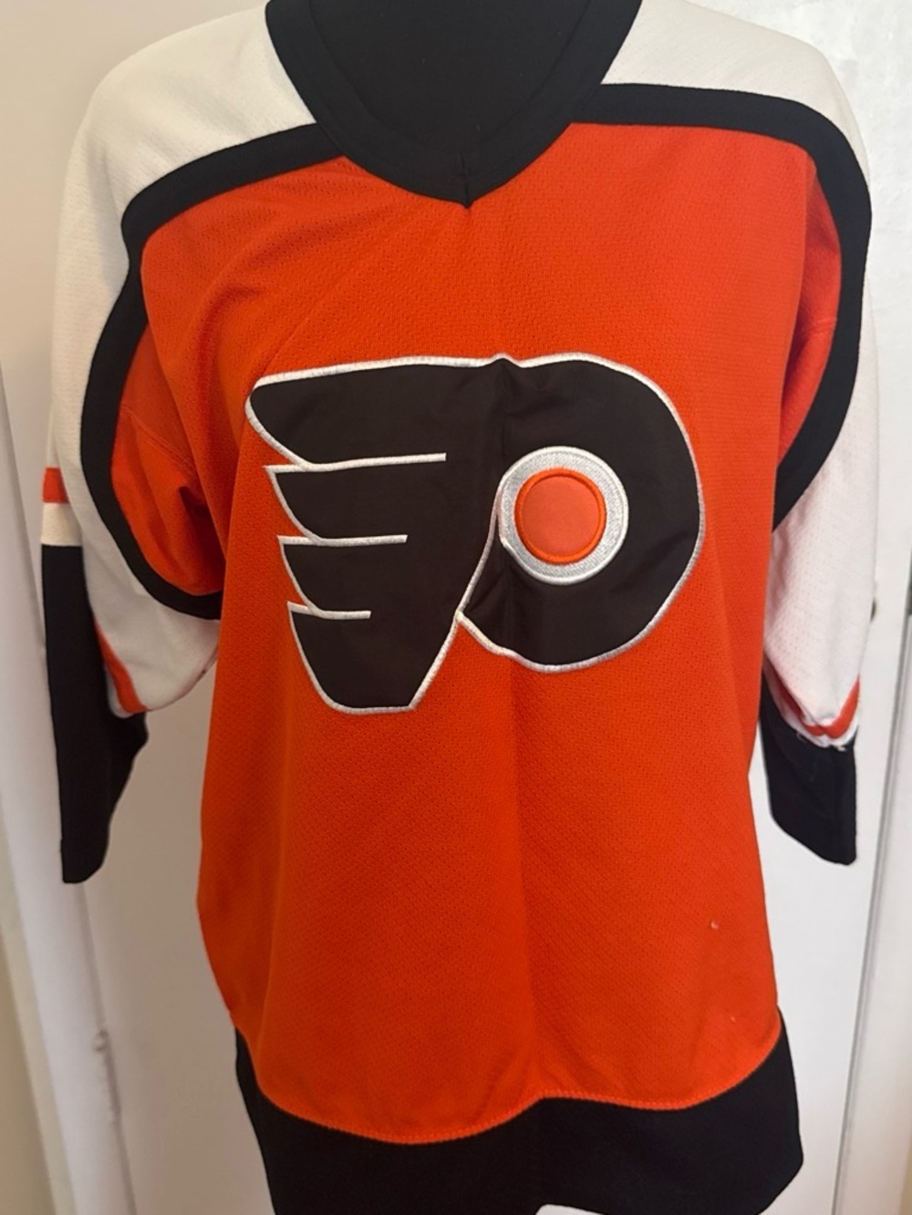 Vintage Philadelphia Flyers Starter NHL Hockey Jersey Youth L/XL Orange Black